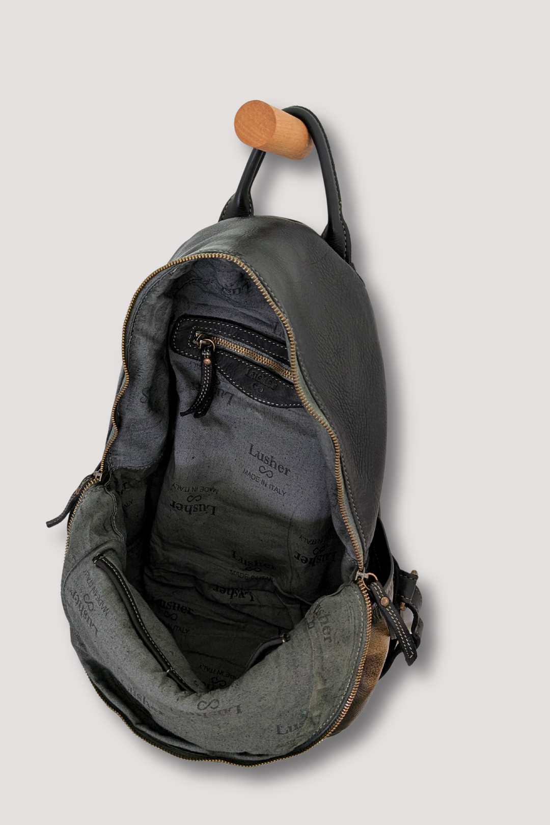 Explorer Backpack - Raw Onyx