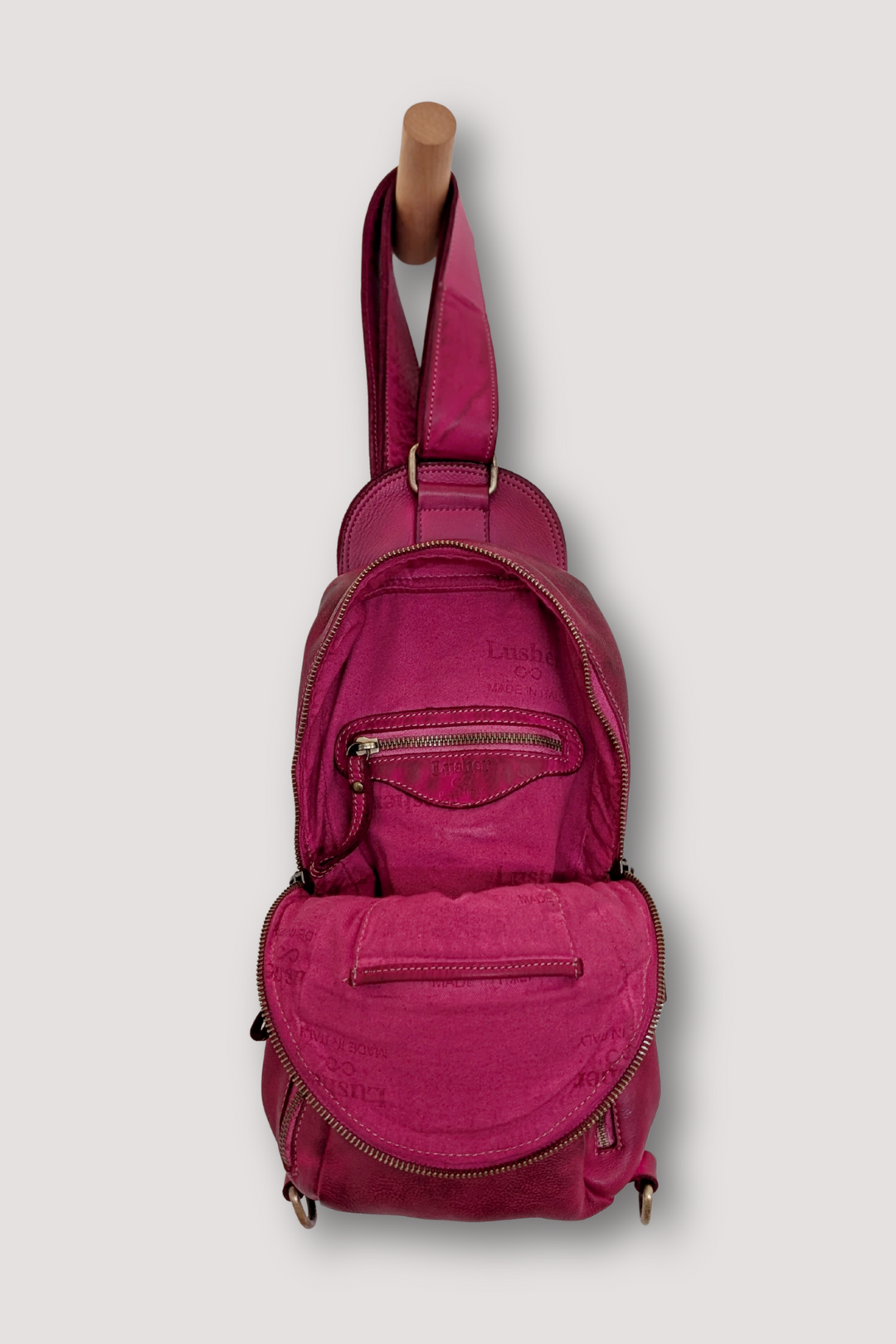 Movement Sling Bag - Stoned Fuchsia