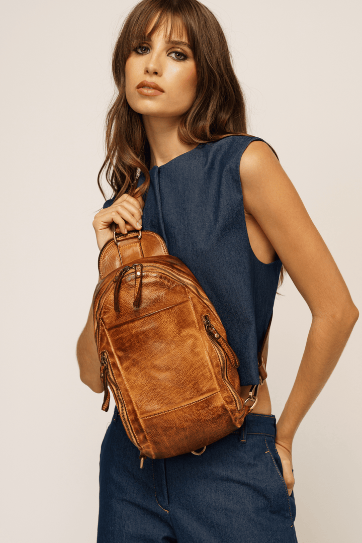 Movement Sling Bag - Cognac Rocks