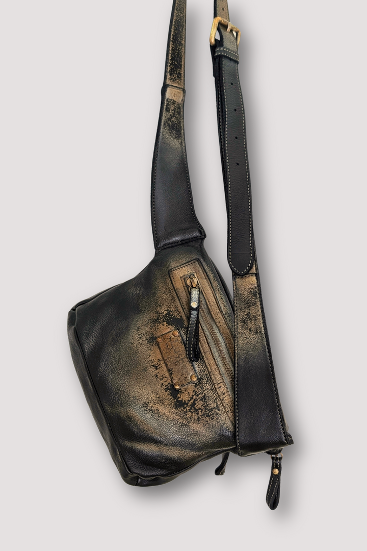 Rider Crossbody Sling Bag - Raw Onyx